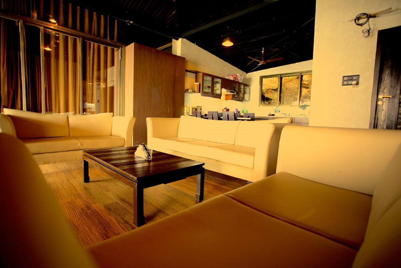 Kino Lakeside Chalet Hotel Lonavala Exterior photo